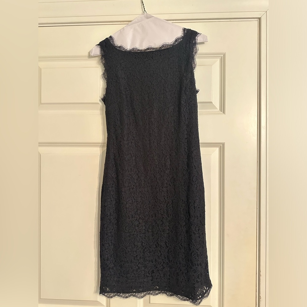 Adrianna Papell lace dress size 2